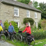 Cyclists at Snail Trail B&B